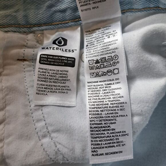 Levi's Light Blue Boyfriend Jeans - Picture 9 of 12